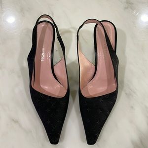 Louis Vuitton Satin Slingback heel. size 37.5